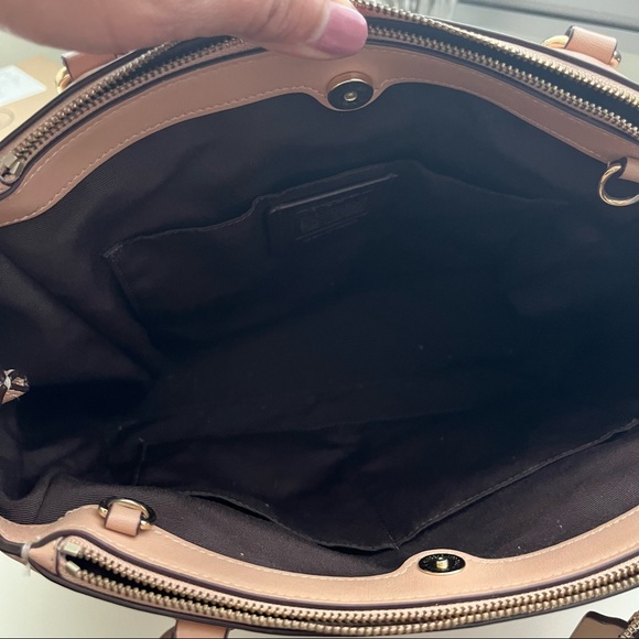 Coach Nude Pink Carryall Leather Signature Bag - Picture 7 of 7